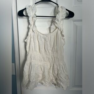 Women’s sleeveless floral blouse